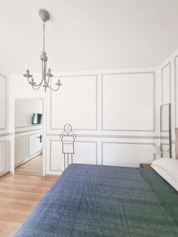 Via Vittoria Quattro Apartment โรม ภายนอก รูปภาพ